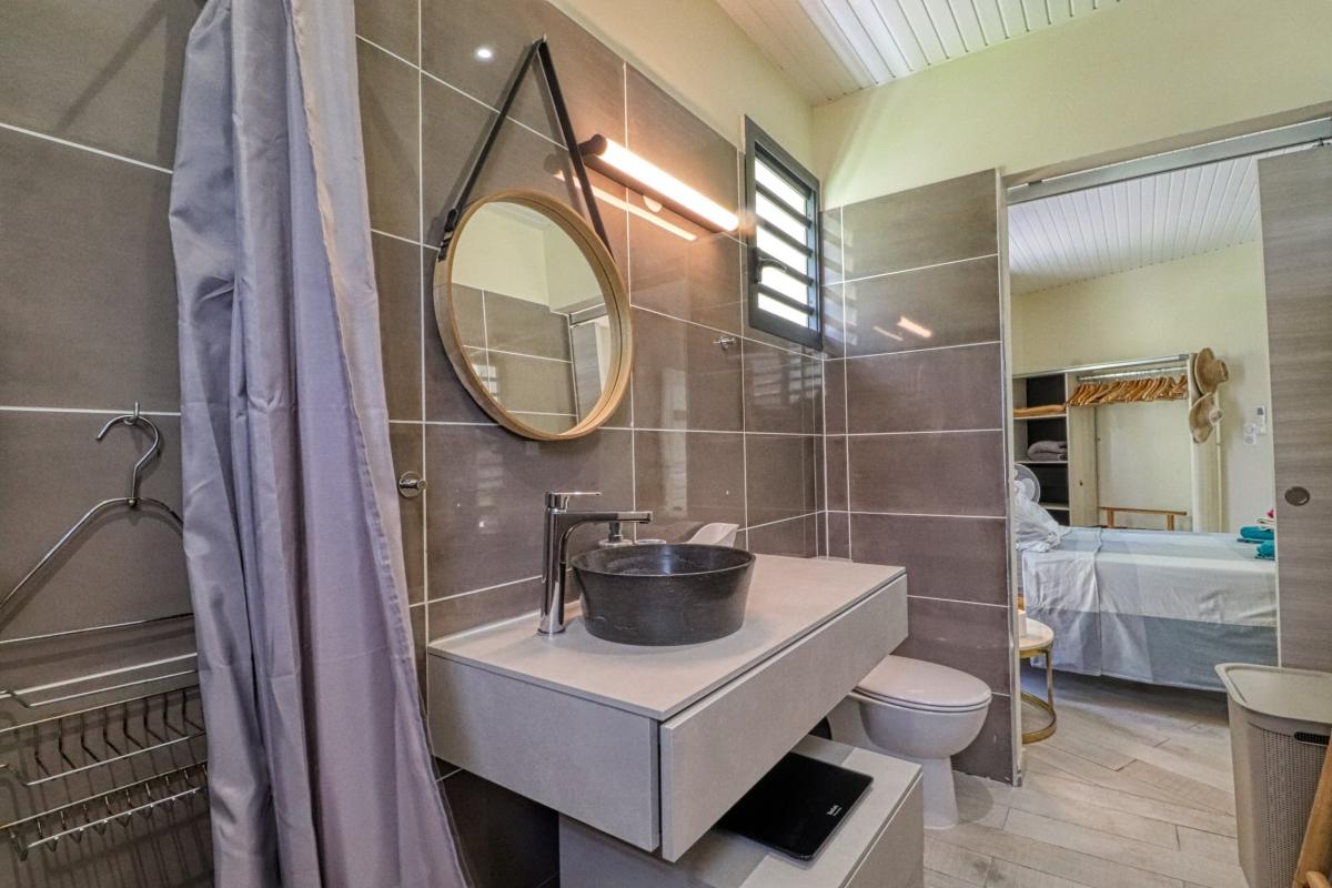 Location vacances Martinique - La salle de bain 2